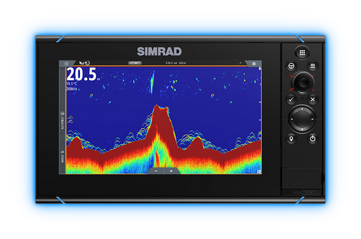 Simrad NSS evo3S fishfinder with blue glow